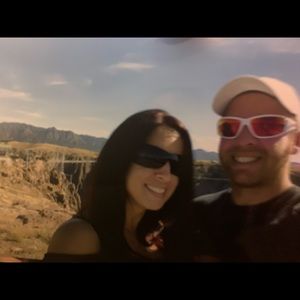 Meet your Posher, Holly